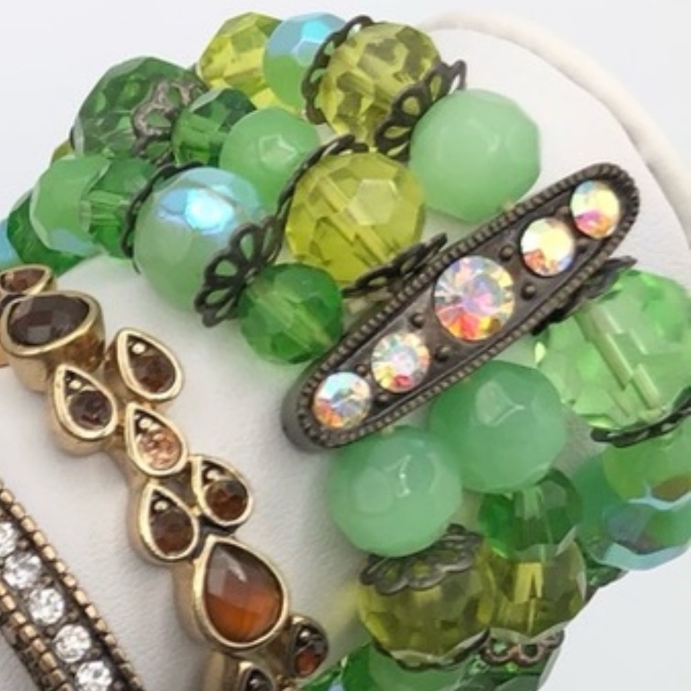 🌸3/$25 Vintage Triple Strand Green Beaded Rhinestone Stretch Bracelet Faceted - Picture 7 of 16